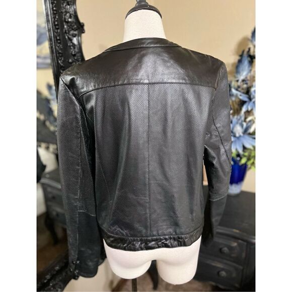 Tahari Black Perforated Lambs Leather Moto Jacket Large - Picture 3 of 5